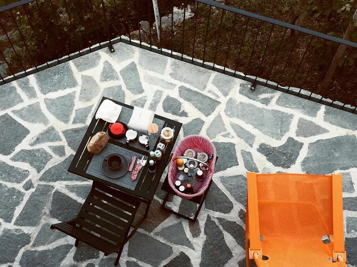 Ca Rossa #Exclusive Bed & Breakfast Sondrio
