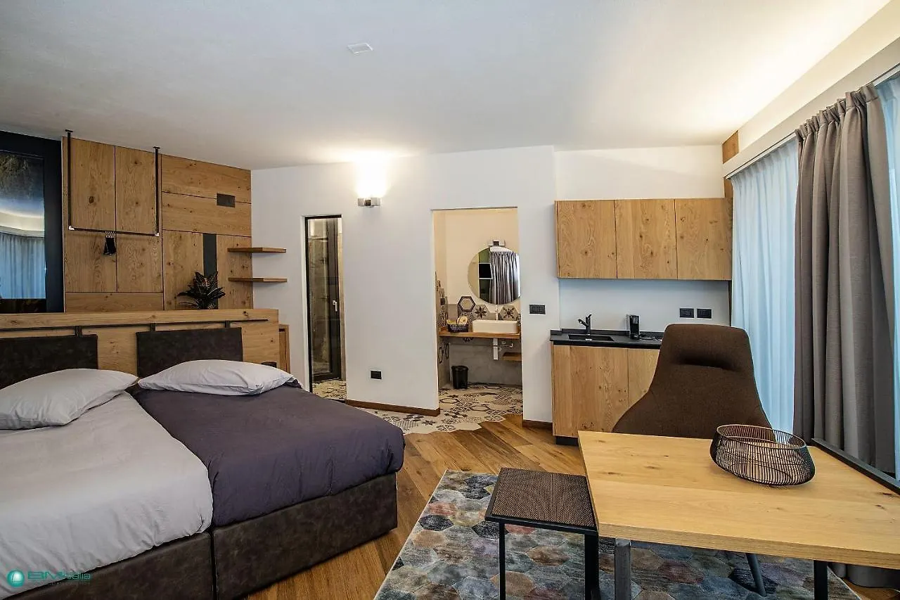 Ca Rossa #Exclusive Bed and Breakfast Σόντριο